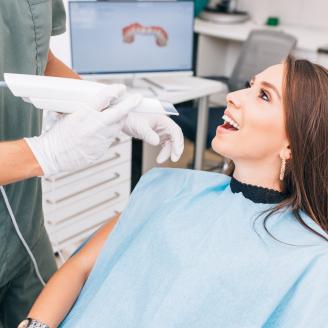 Moderner Zahnersatz mit CEREC – Hochwertig, schnell und komfortabel
